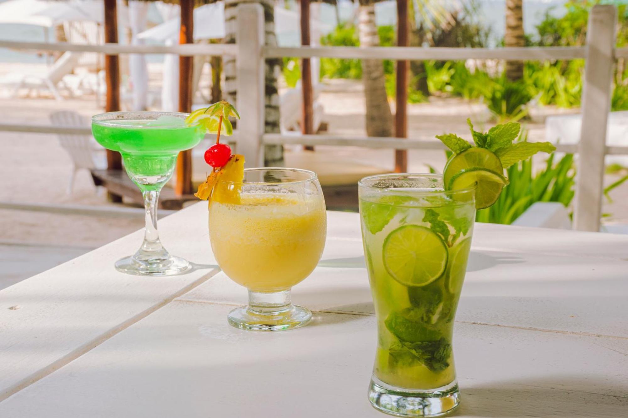 Marine Beach Club & Hotel By Tequendama เตียราบอมบา ภายนอก รูปภาพ